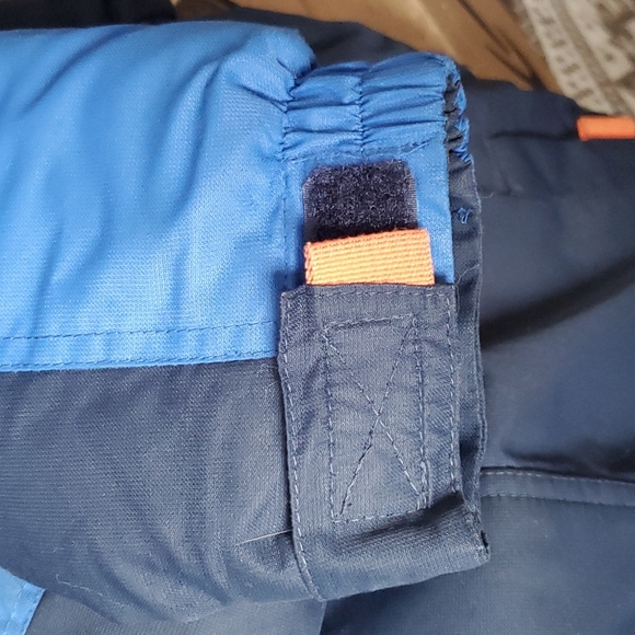 Boy's 3sixT Deep Winter Tech Ski Coat - Size Large (8-9) - Picture 6 of 15